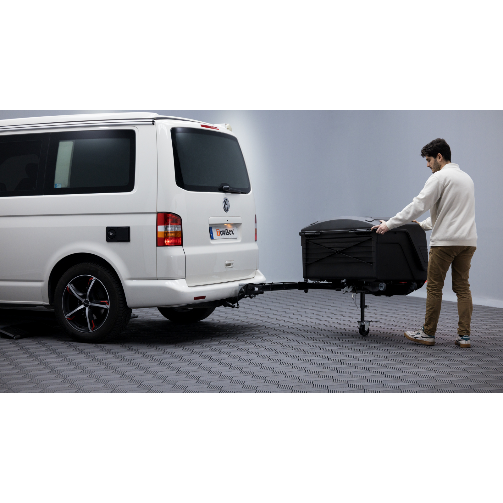 TowBox Heckbox V5 Swing S - bis 1.520 mm Türbreite – Bild 6