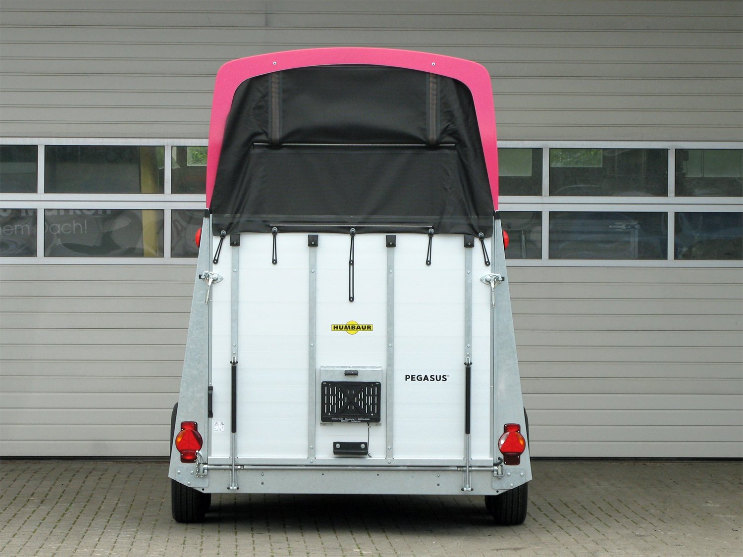 15394_B7bSYp6COs90C7V.jpg 15394_B7bSYp6COs90C7V.jpg