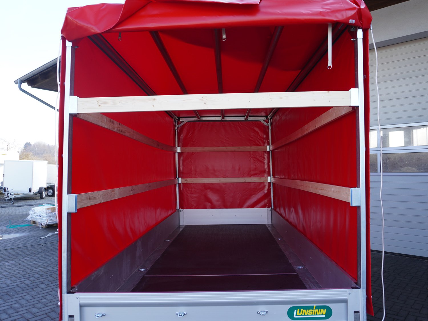 WEB26_HP_Rot_B3.jpg WEB26_HP_Rot_B3.jpg