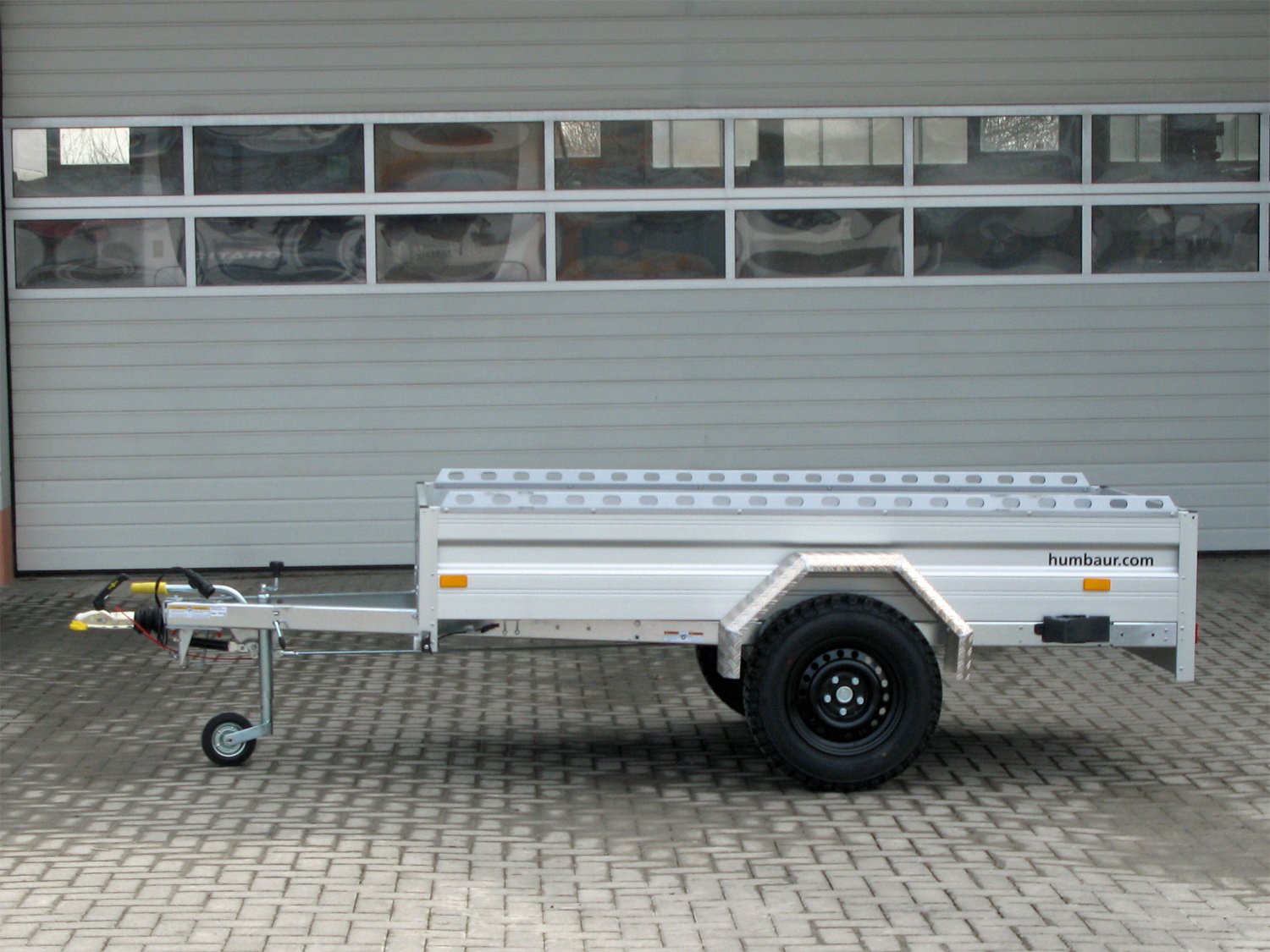 hu1528_humbaur_ha132513_kv_offroad_3MIZrtf3nECSIm.jpg hu1528_humbaur_ha132513_kv_offroad_3MIZrtf3nECSIm.jpg