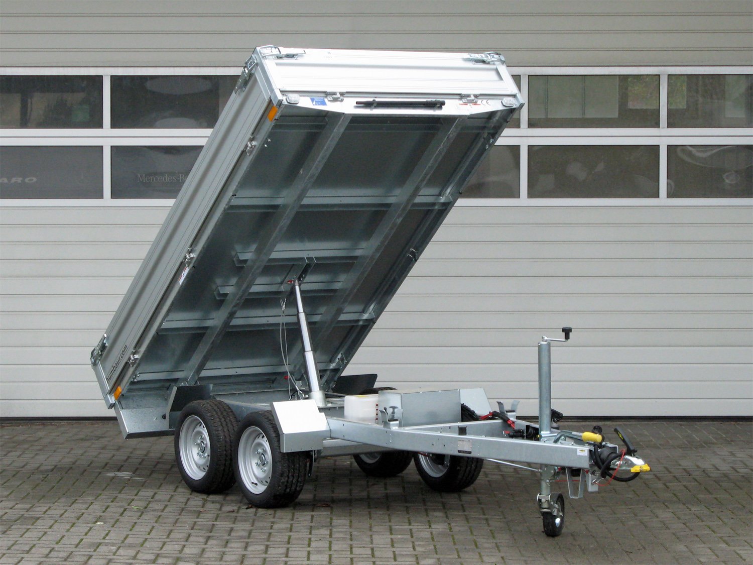 hu3058-e_humbaur_huk_273117_1LkiyZMXmrbqKt.jpg hu3058-e_humbaur_huk_273117_1LkiyZMXmrbqKt.jpg