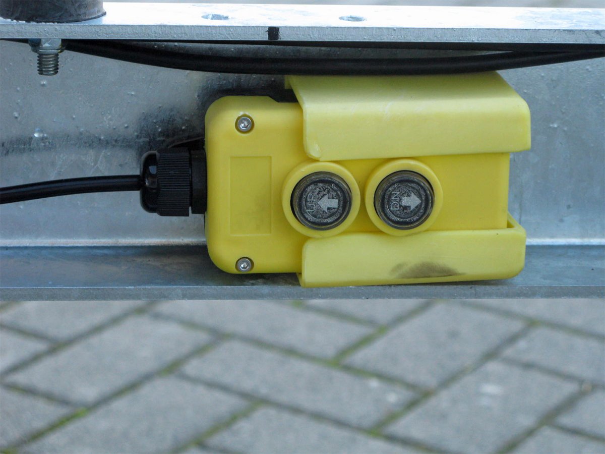 hu3059-e-bw_humbaur_huk_303117_8P3HjfOc18kaKC.jpg hu3059-e-bw_humbaur_huk_303117_8P3HjfOc18kaKC.jpg