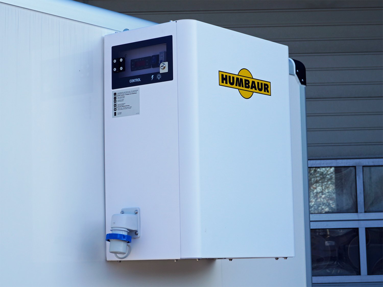 hu5271-ka-1_humbaur_hk_25_32_18_-_20_pf30_9.jpg hu5271-ka-1_humbaur_hk_25_32_18_-_20_pf30_9.jpg