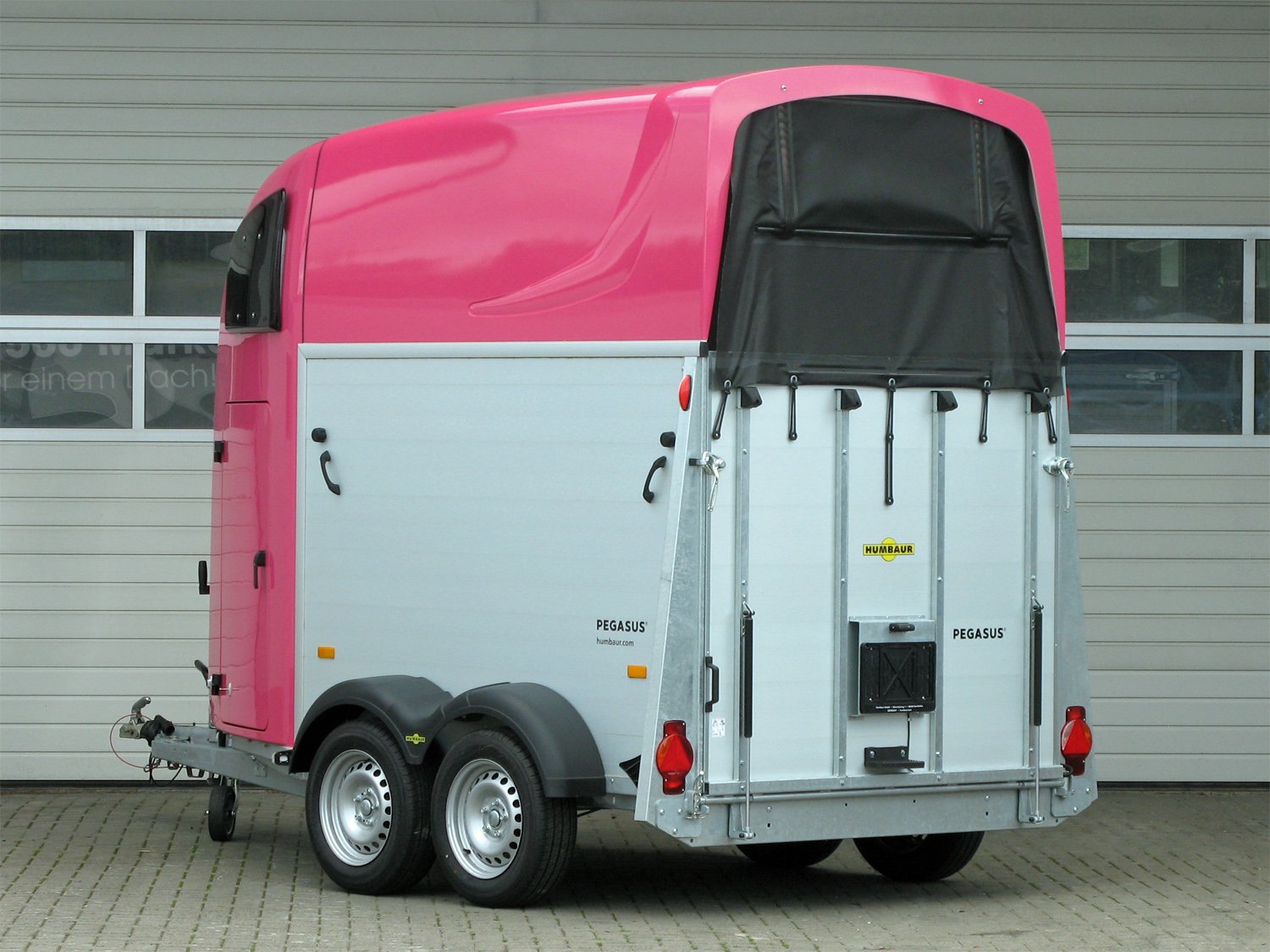 hu7046-plus_humbaur_pegasus_2700_s_alu_plus_625tLe9xAlPHEv.jpg hu7046-plus_humbaur_pegasus_2700_s_alu_plus_625tLe9xAlPHEv.jpg