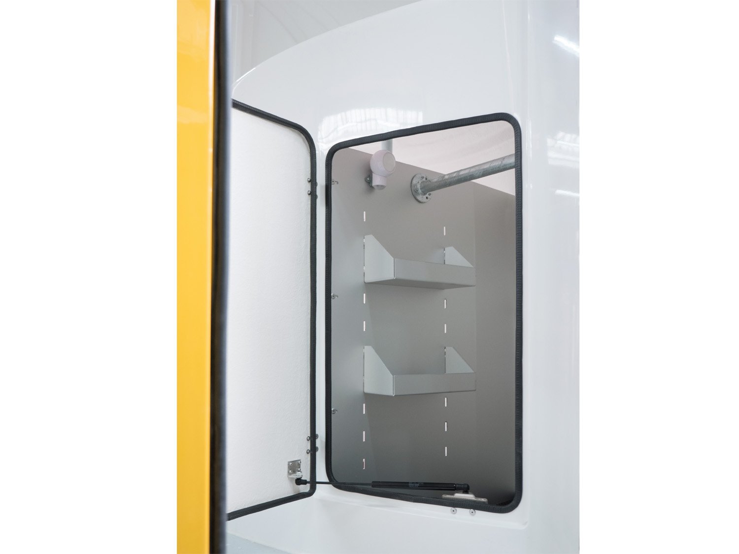 hu7397_humbaur_maximus_deluxe_2700_s_11Dcpk7cAwuUcVW.jpg hu7397_humbaur_maximus_deluxe_2700_s_11Dcpk7cAwuUcVW.jpg