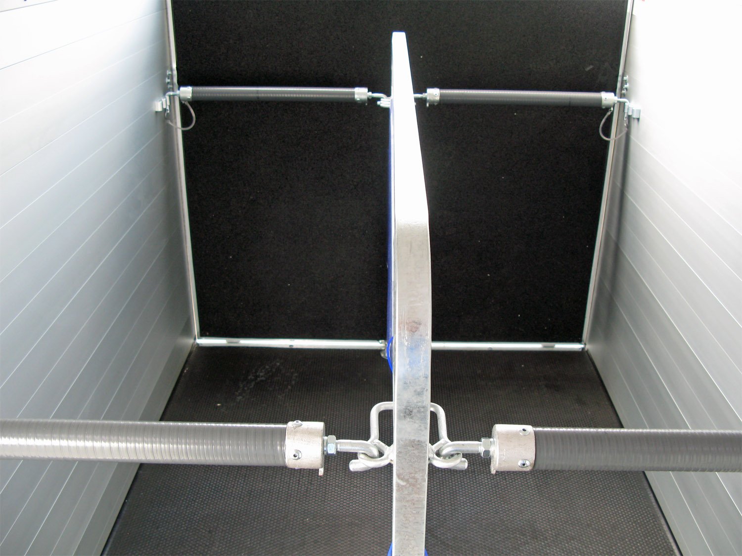 hu7621_humbaur_equitos_alu_2000_11mlIEkLU7jvcPn.jpg hu7621_humbaur_equitos_alu_2000_11mlIEkLU7jvcPn.jpg