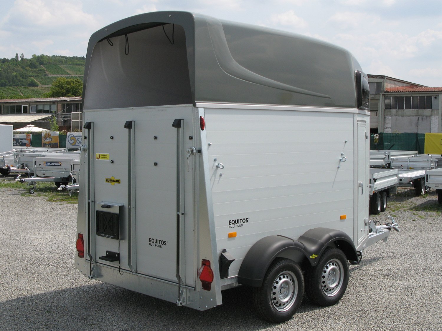 hu7621_humbaur_equitos_alu_2000_4xri4KLO49LeTI.jpg hu7621_humbaur_equitos_alu_2000_4xri4KLO49LeTI.jpg