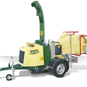 NEGRI Holzhäcksler C13 / Benzin- oder Diesel-Häcksler mit Straßenfahrwerk -