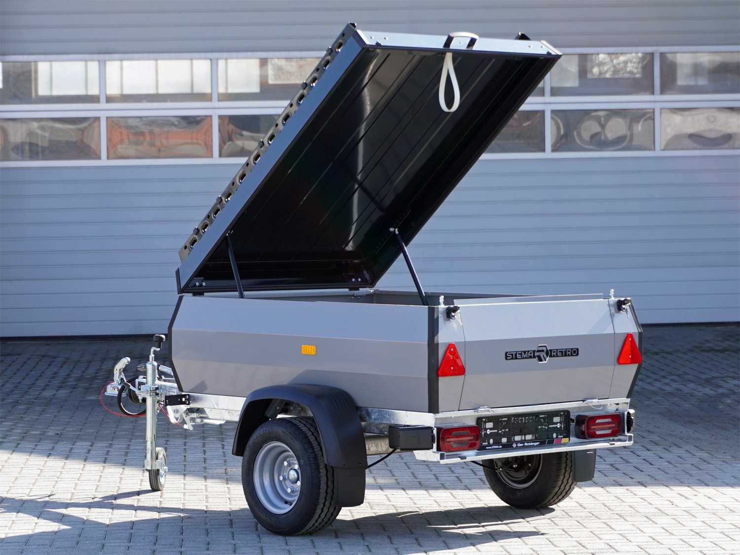 st238300017037_stema_retro_active_10U5CH8KjyDVzY.jpg st238300017037_stema_retro_active_10U5CH8KjyDVzY.jpg