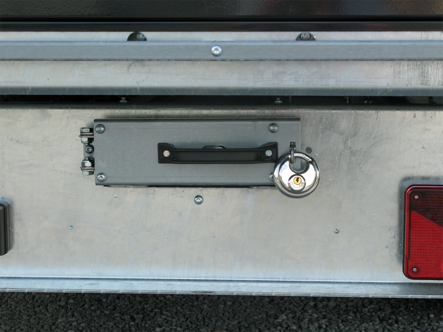 st25965343b9005_stema_shdk_o2_35-40-203b_trius_tridem_9JeQX9ahaKO98N.jpg st25965343b9005_stema_shdk_o2_35-40-203b_trius_tridem_9JeQX9ahaKO98N.jpg