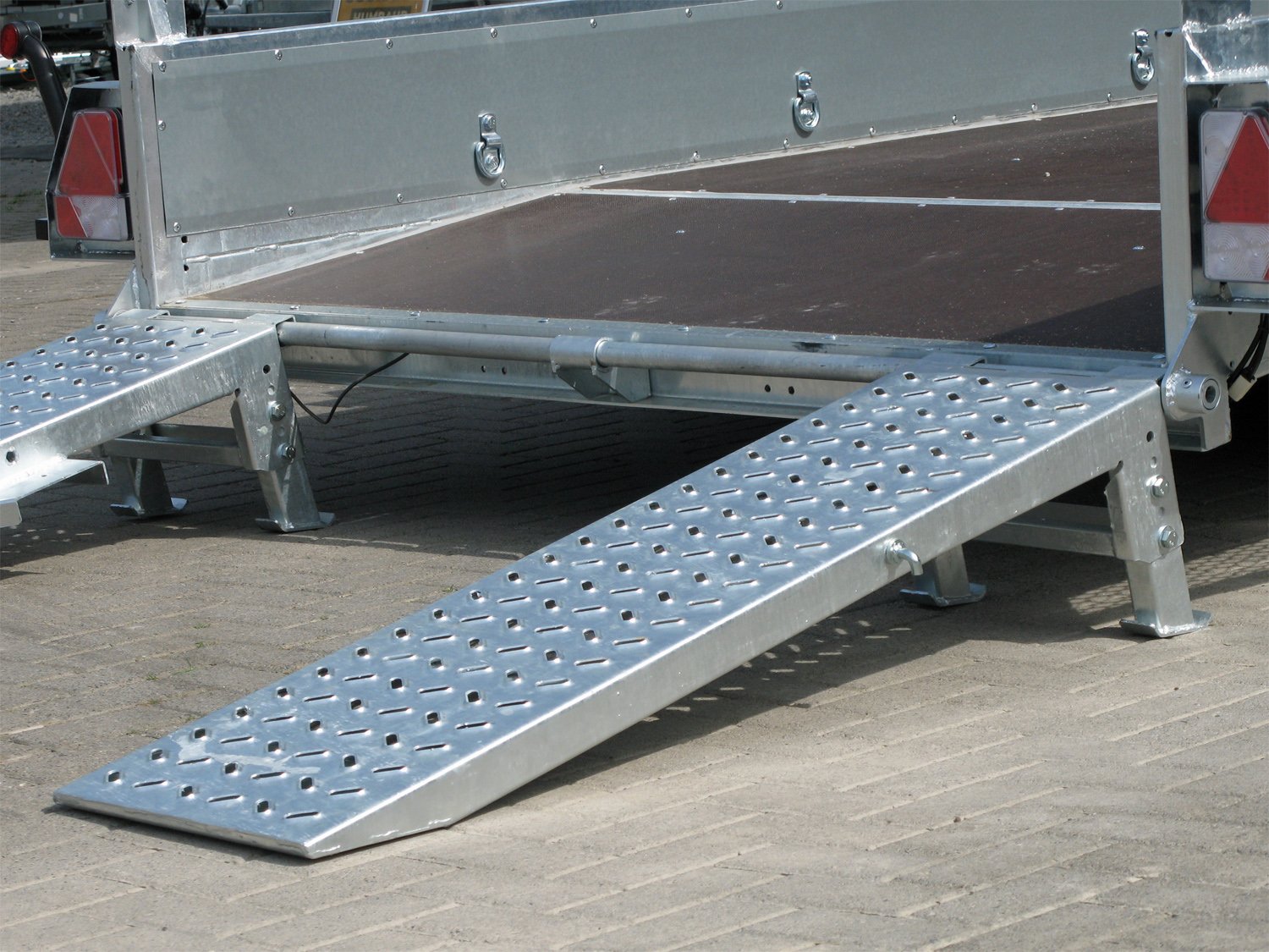 va3516b320_variant_3516_b3_4903QCbyGEbqTa.jpg va3516b320_variant_3516_b3_4903QCbyGEbqTa.jpg